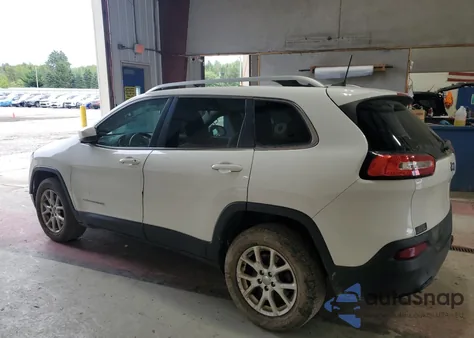 2016 Jeep Cherokee Latitude from USA, damaged, VIN 1C4PJMCS1GW211330